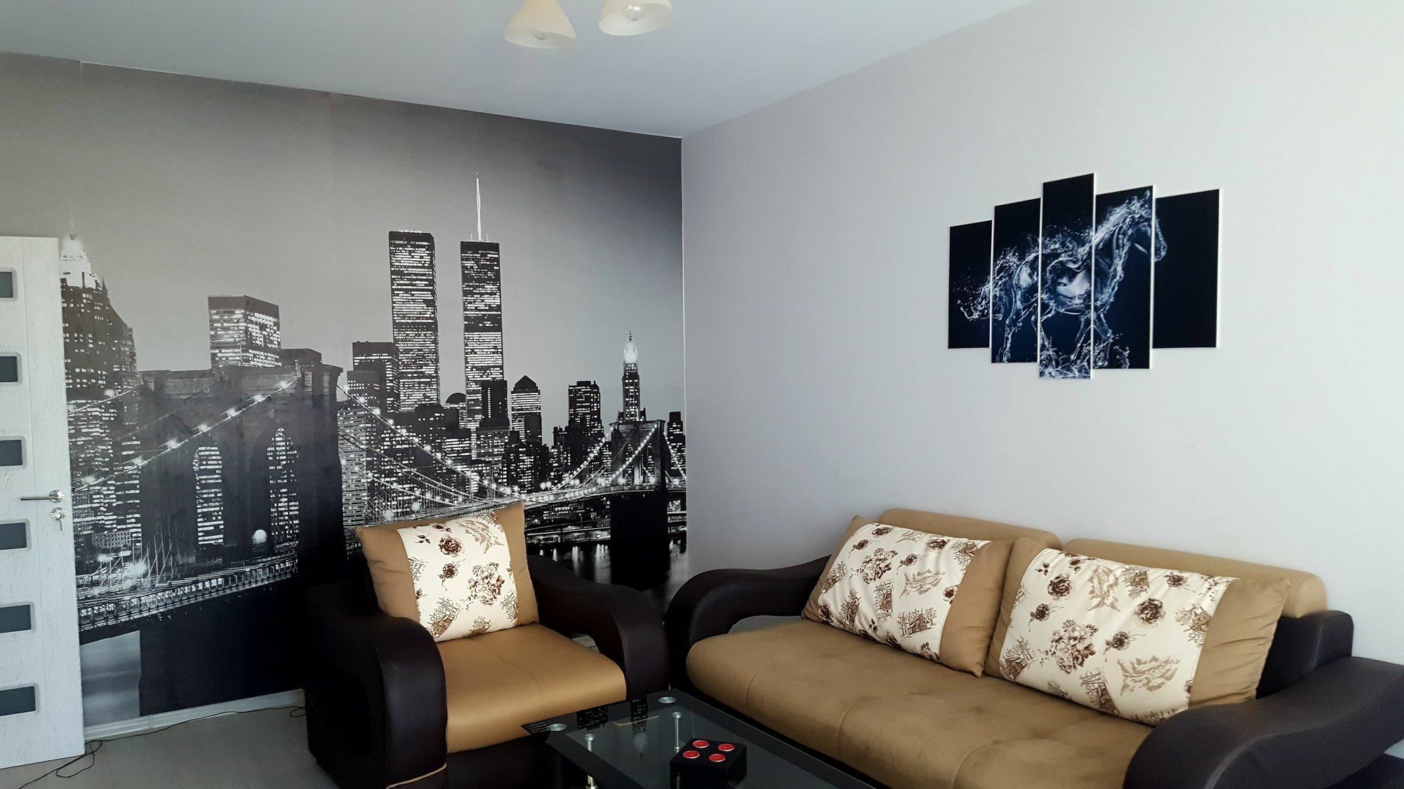 Modern Home Apartment Airport Sofia Esterno foto