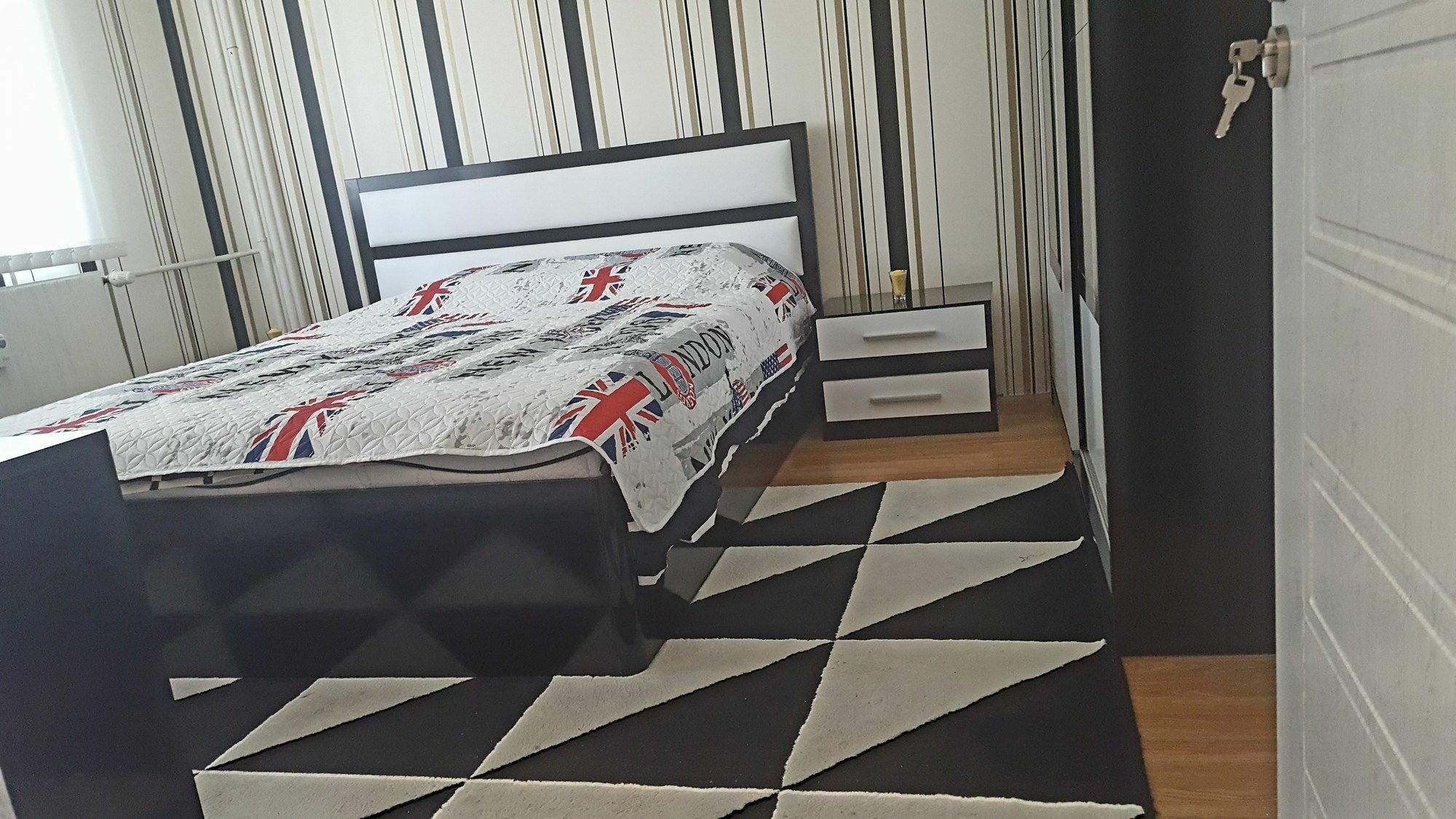 Modern Home Apartment Airport Sofia Esterno foto
