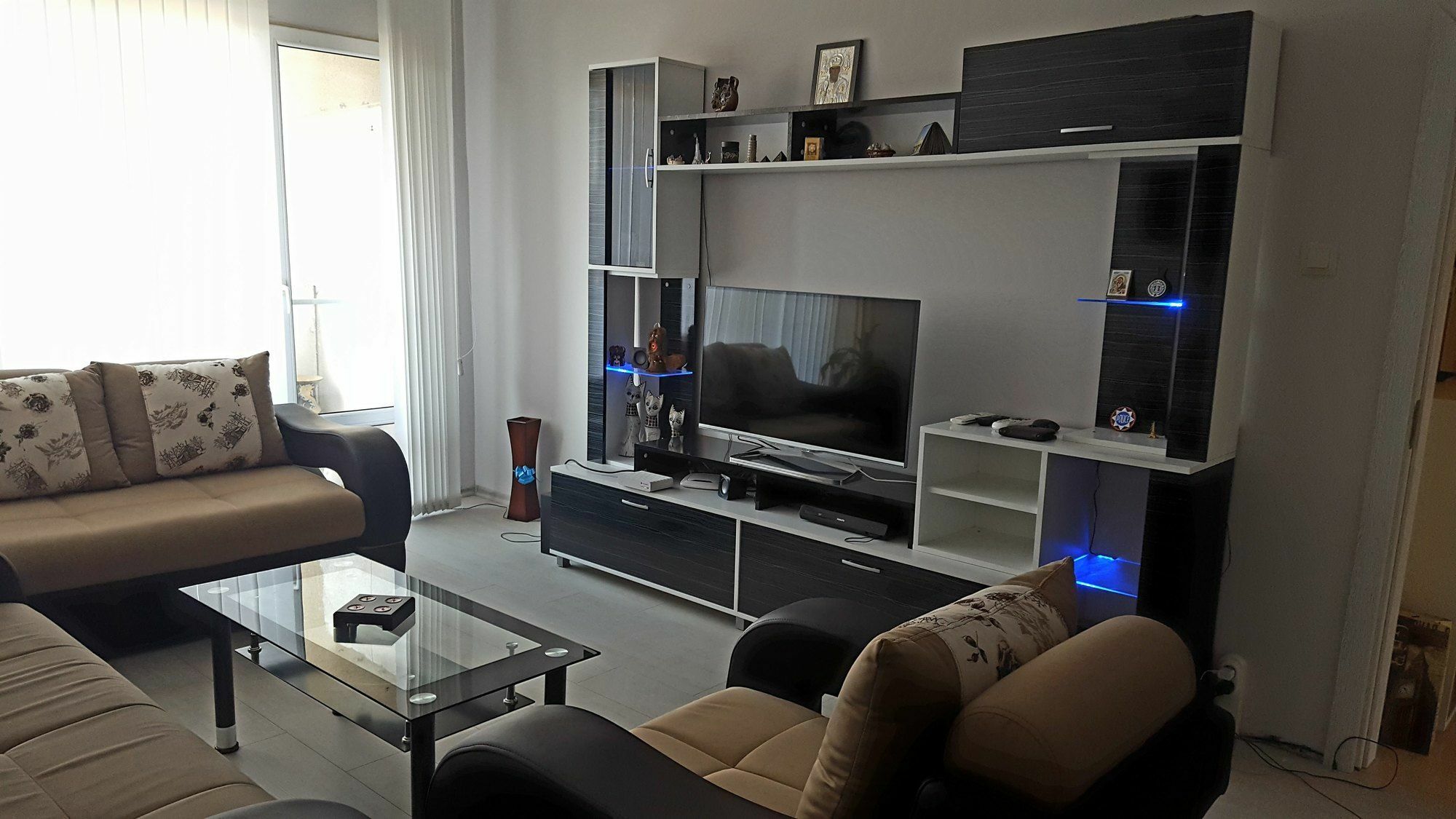 Modern Home Apartment Airport Sofia Esterno foto